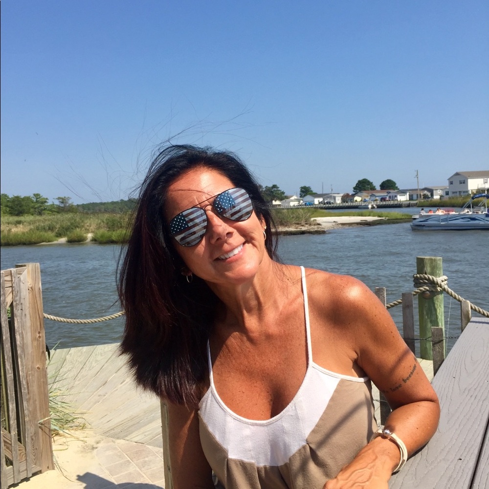 Meet your Posher, Julie